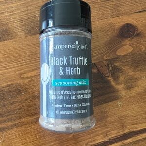 Pampered Chef Black Truffle & Herb Seasoning